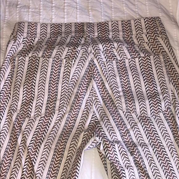 LOFT Brown and Cream Patterned Cropped Pants - Picture 3 of 5
